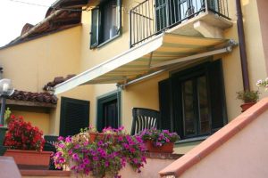 tende a bracci torino